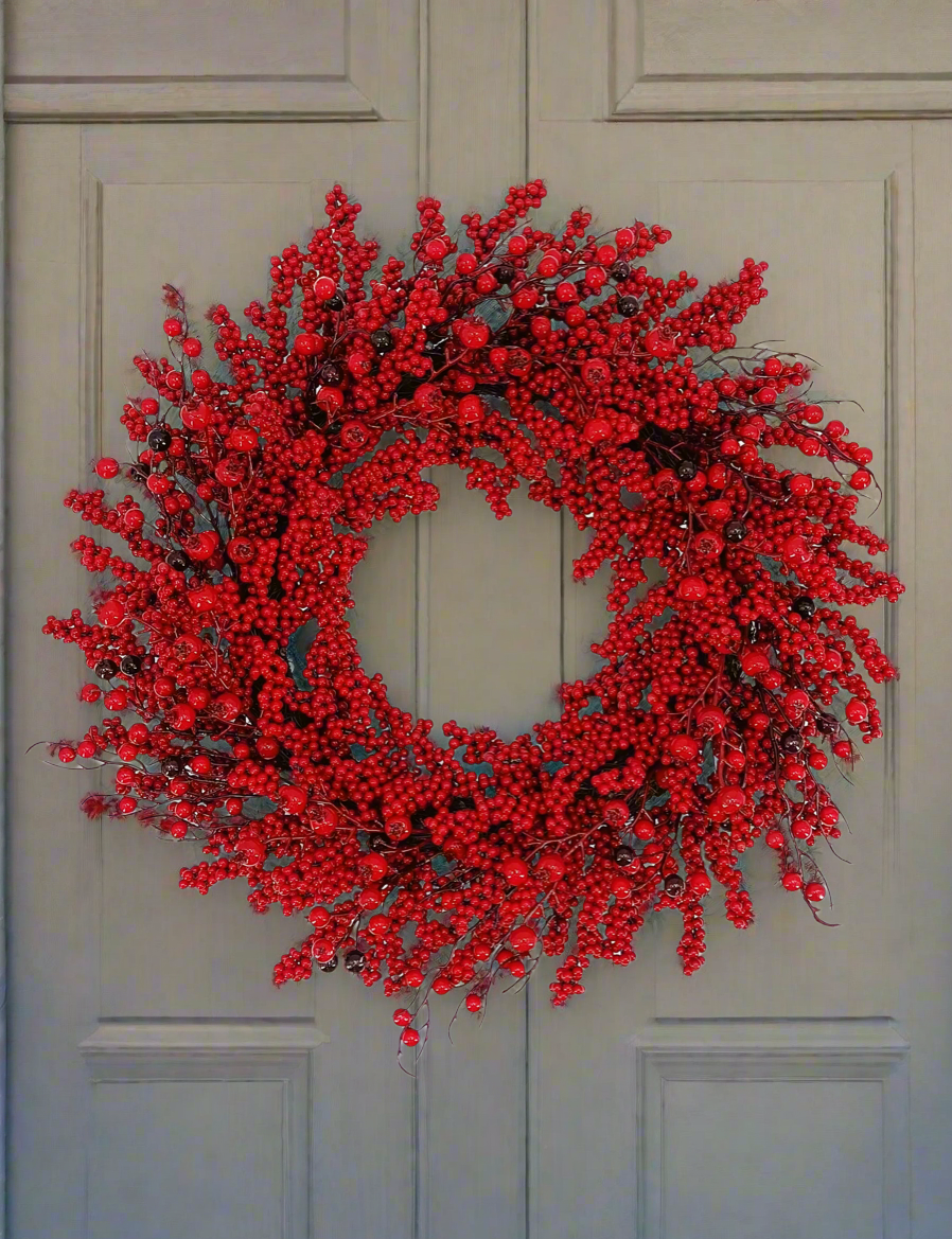 Deluxe Red Berry Wreath 60cm