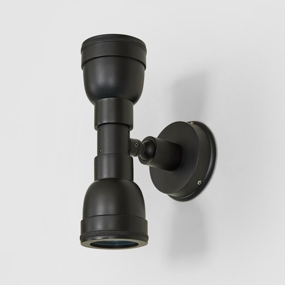 Bayport Outdoor Wall Light Antique Black – subtle yet striking outdoor wall sconce for hallways, entryways, and patios