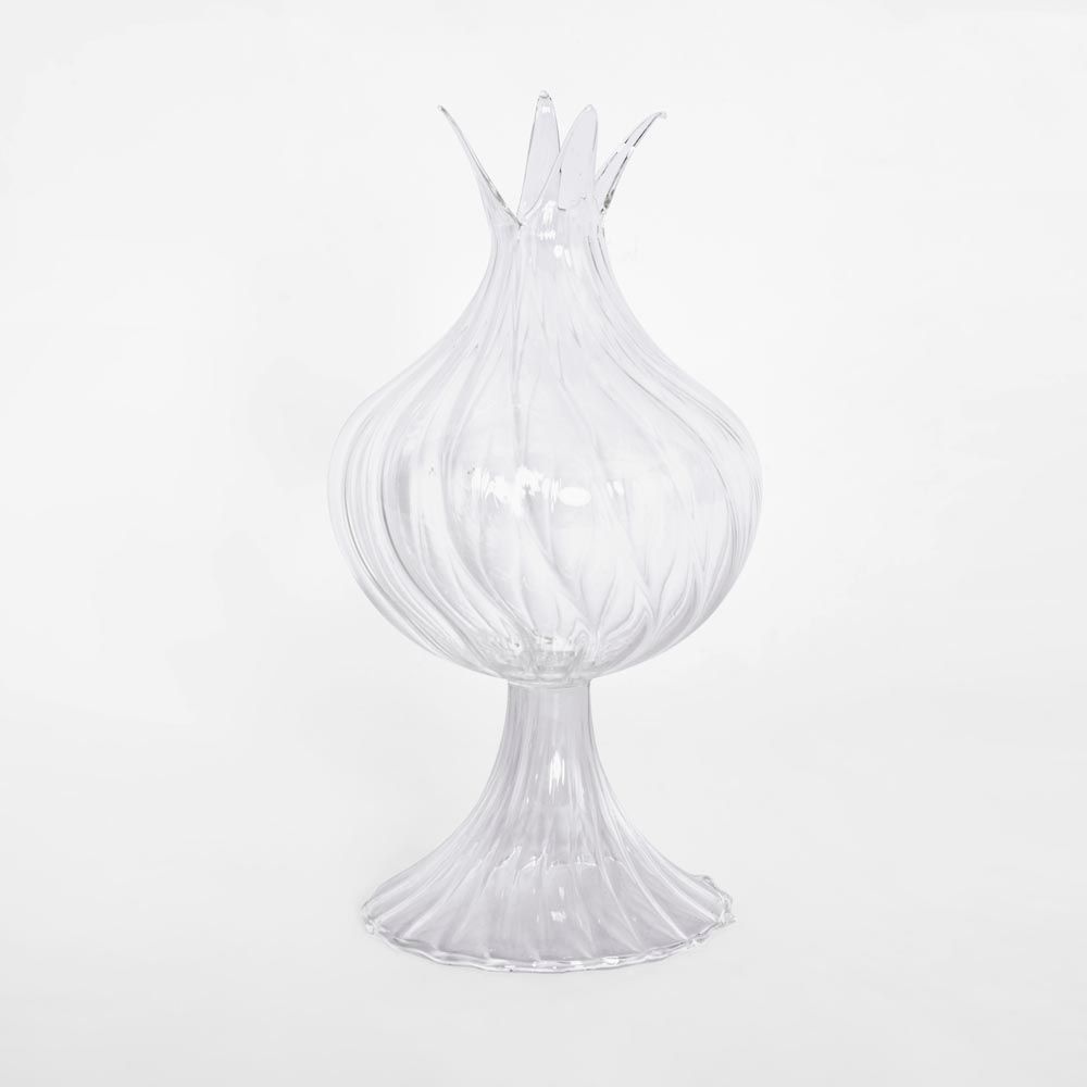 Watertight glass vase, elegant clear decorative vase for fresh flowers and modern home décor styling