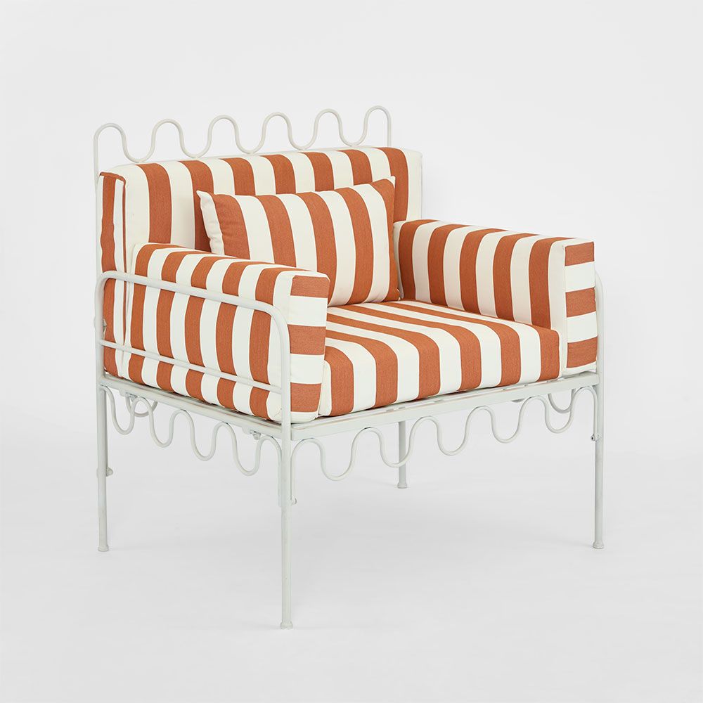 Outdoor chair with steel frame and powder coated finish, weather resistant polyester fabric patio seating